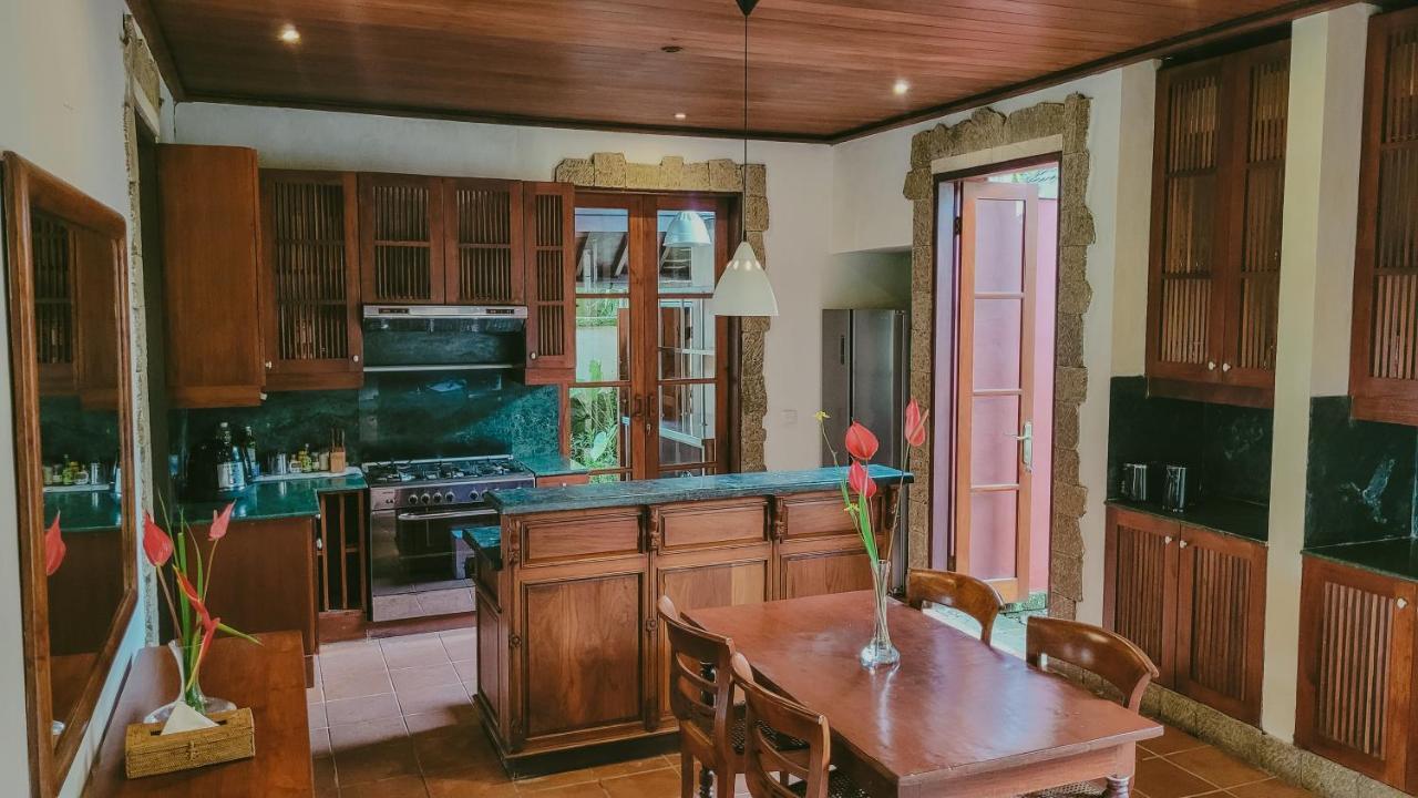 Villa Amaru Ubud Extérieur photo